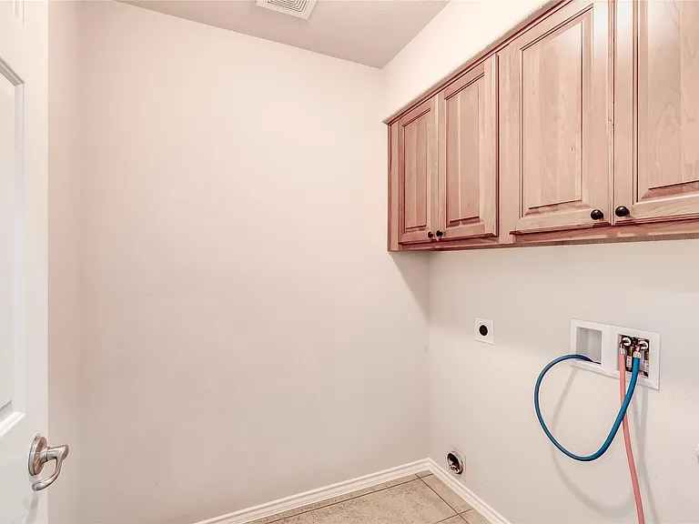 309 Riverine Way — Photo 30