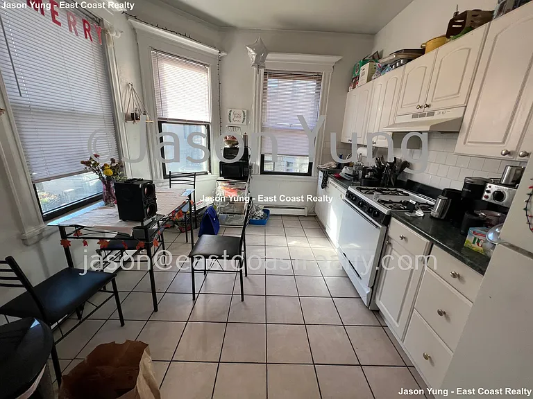 72 Gardner St #E3 — Photo 2