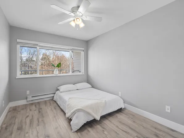 (undisclosed Address), Surrey, BC V4P 1H2