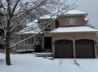2432 Marisa Ct, Mississauga, ON L5K2P5