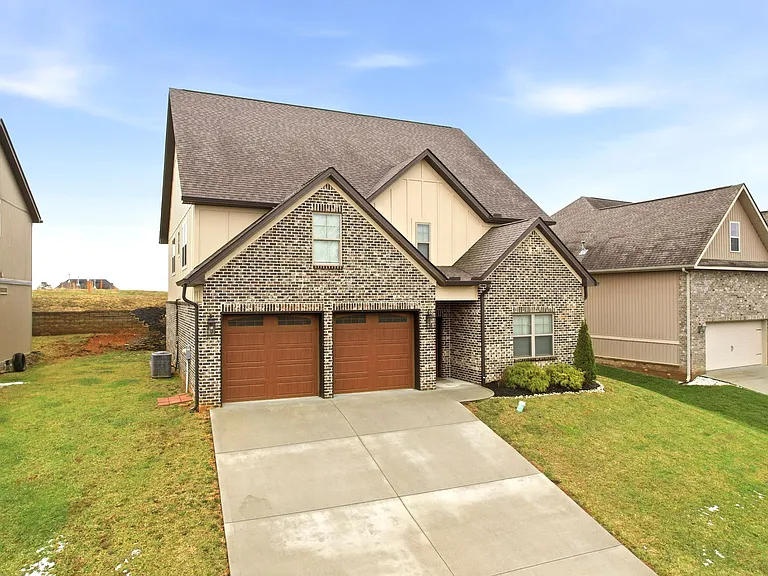 9924 Winding Hill Ln — Photo 39