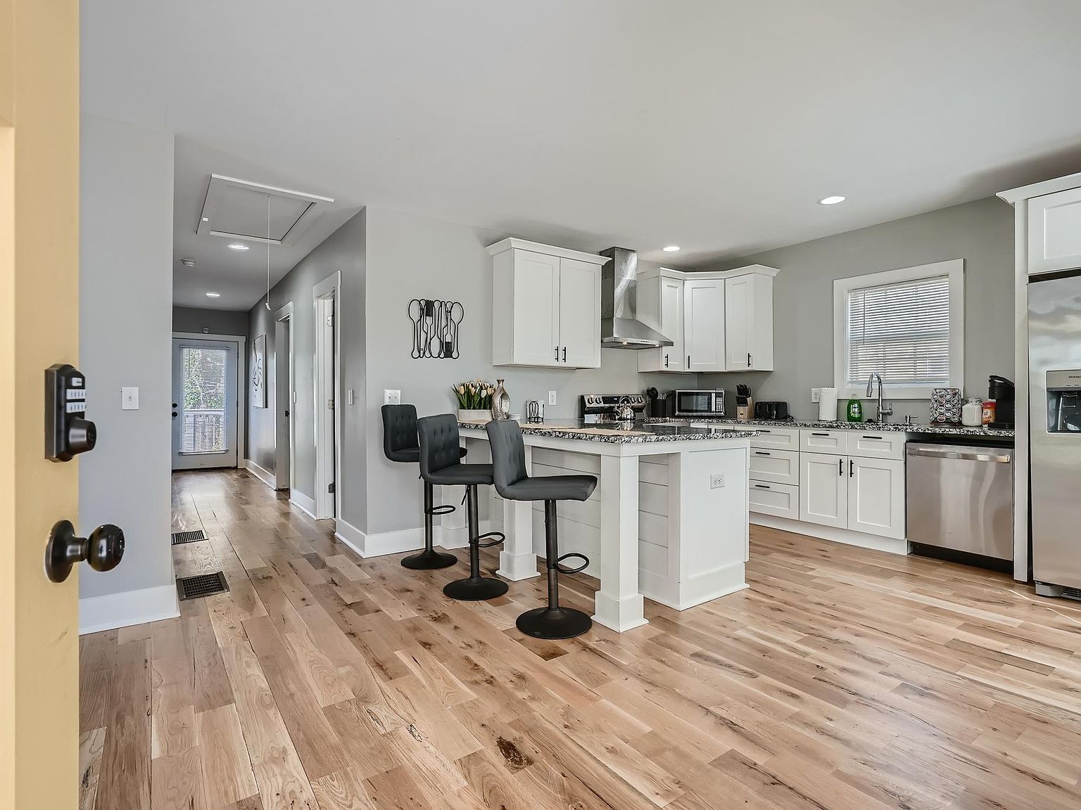 Atlanta, GA 30310