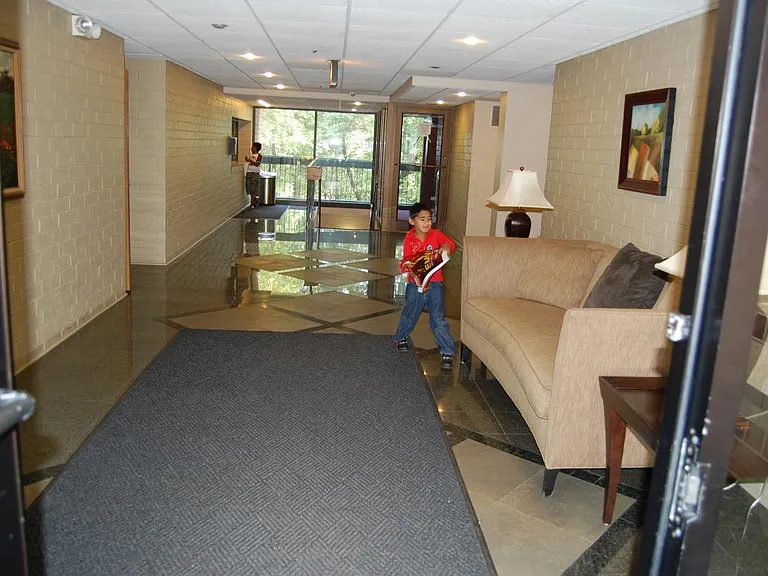 1840 Huntington Blvd #511 — Photo 8
