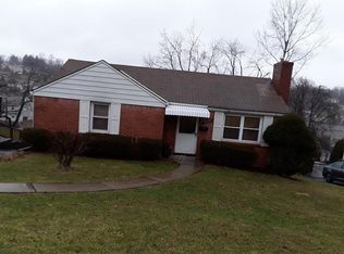 5137 Fieldcrest Dr, Pittsburgh, PA