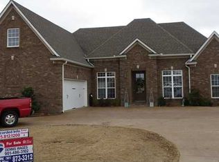 316 Torrey Pines Cv, Covington, TN 38019