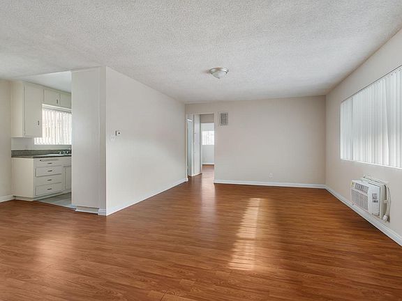 2nd image of 320 Cornell Dr APT G