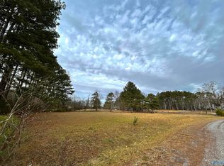 7 Woodland Rd, Boaz, AL 35956