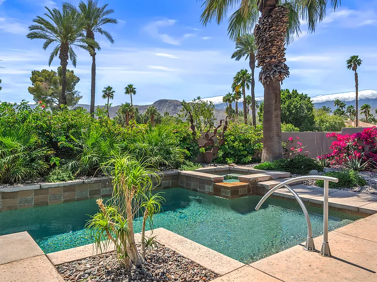 70790 Ironwood Dr — Photo 2
