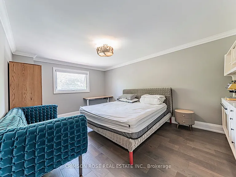 1588 Stationmaster Ln #UPPER HALF — Photo 22