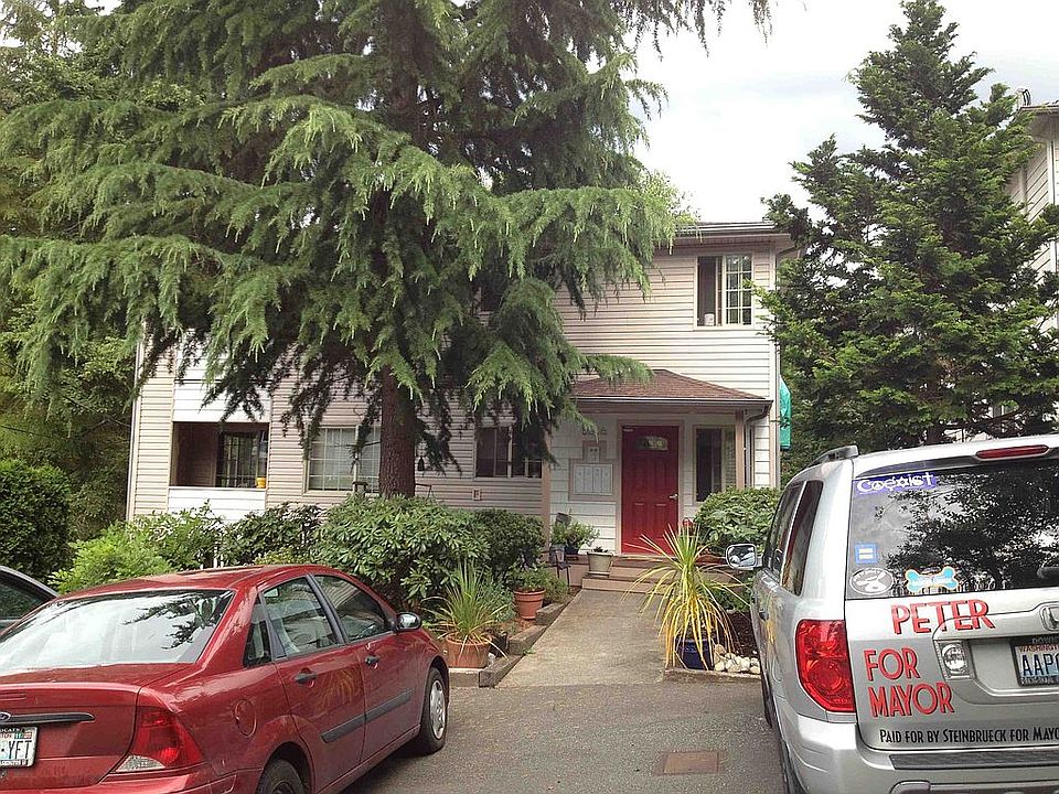 1st image of 8516 23rd Ave NE APT 3