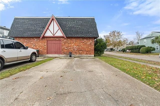 4221 Arbor Ct #B — Photo 3