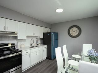 720 Marion Ave #705, Levittown, PA 19055