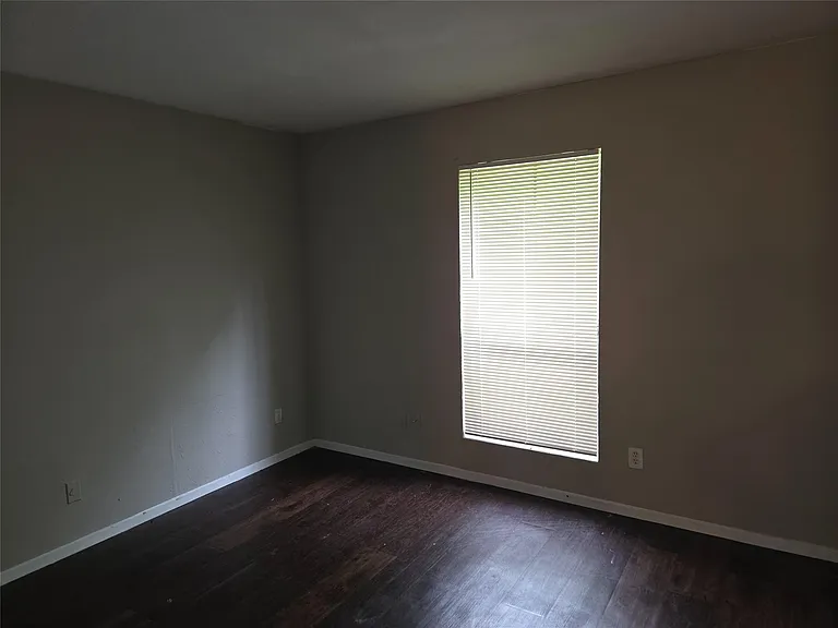 7200 T C Jester Blvd #1401 — Photo 13