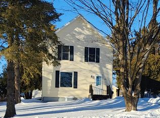 219 Rolland St, Algoma, WI 54201