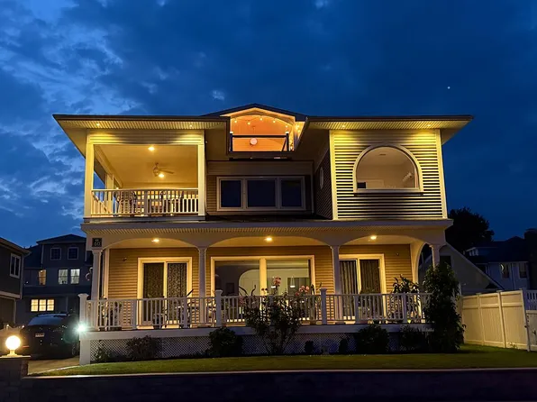 40 Hawley Ave, Milford, CT 06460