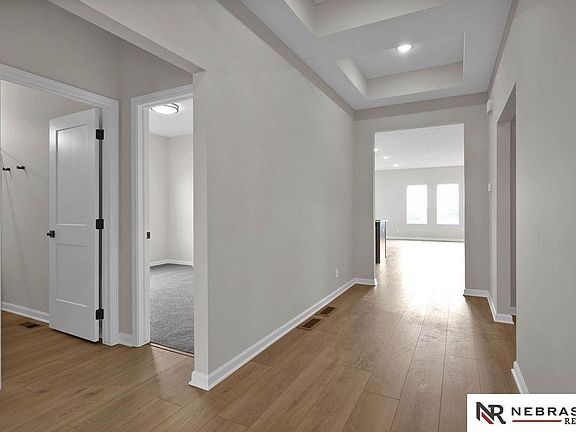 5th image of 21564 I St