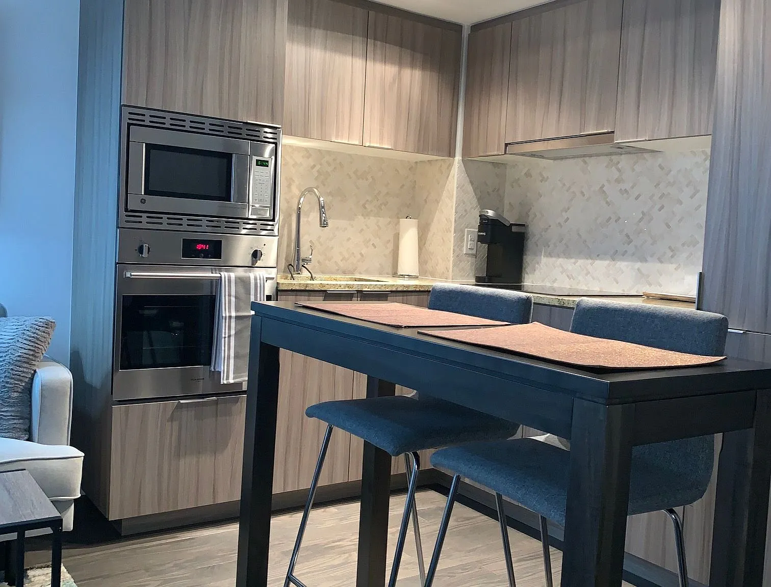 1 bed, $2,600 — Photo 4