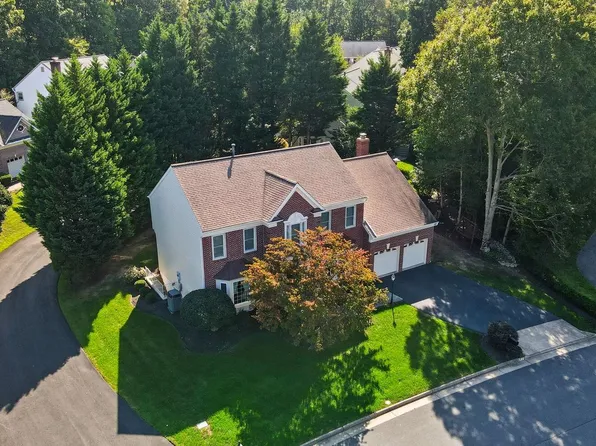 4281 Wiltshire Pl, Dumfries, VA 22025