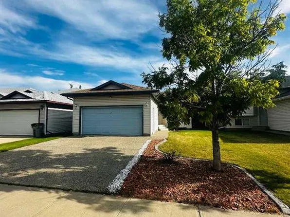 10625 SE Royal Oaks Dr, Grande Prairie, AB T8V 8G3