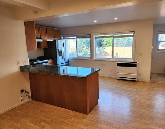 3rd image of 2139 21st Ave #A