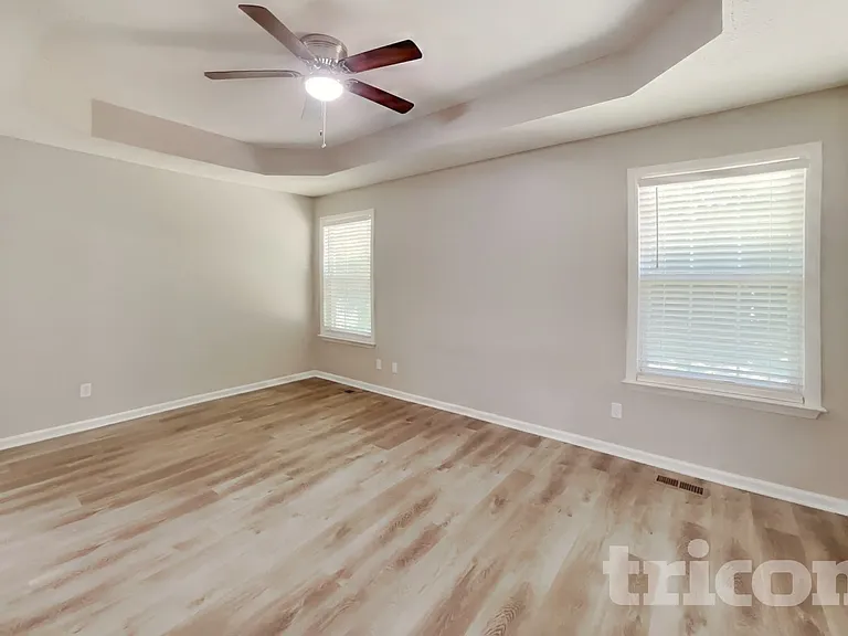 800 Chaney Woods Dr — Photo 6