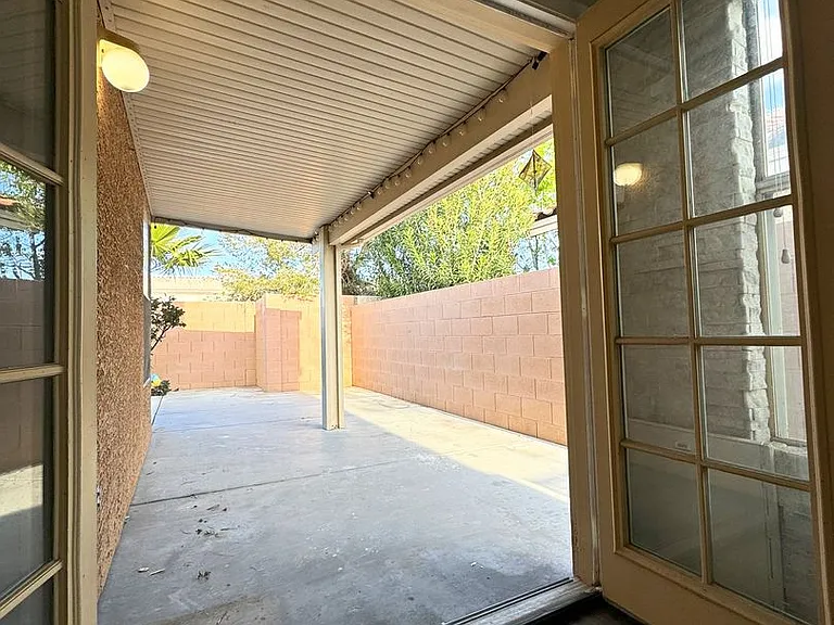 3740 Alliance St — Photo 45