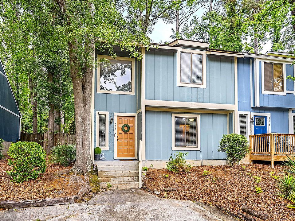 1st image of 3207 W Wimbledon Drive