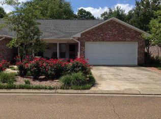 104A Richmond Trl NE, Brookhaven, MS 39601