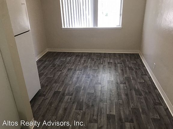 4th image of 1896 Market St APT 8