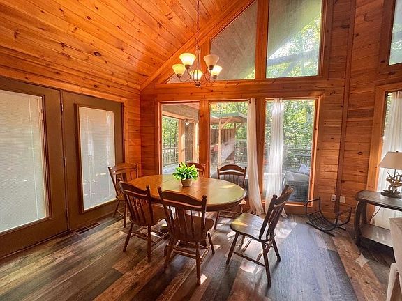 4th image of 115 Laurel Branch Ln