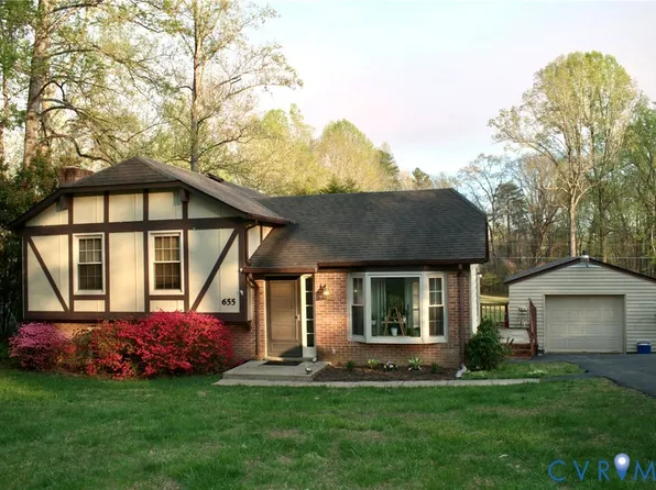 655 Holly Corner Rd, Fredericksburg, VA 22406