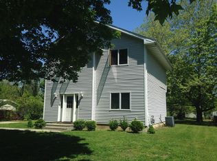 2519 E 23rd St, Des Moines, IA 50317