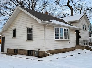 428 E 156th Pl, South Holland, IL 60473