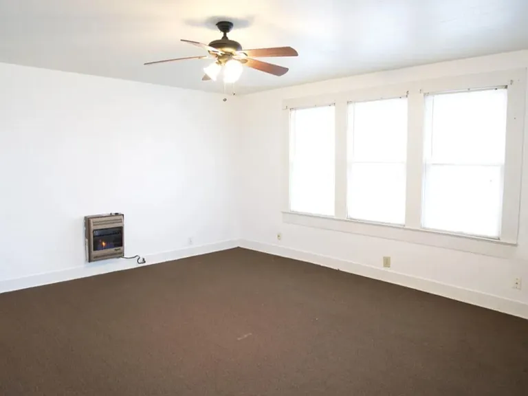 105 Mount Vernon Ct #2 — Photo 1