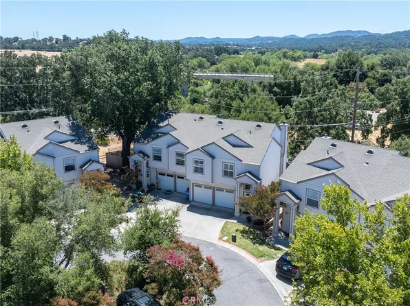 30 Corrietta Ct, Templeton, CA 93465