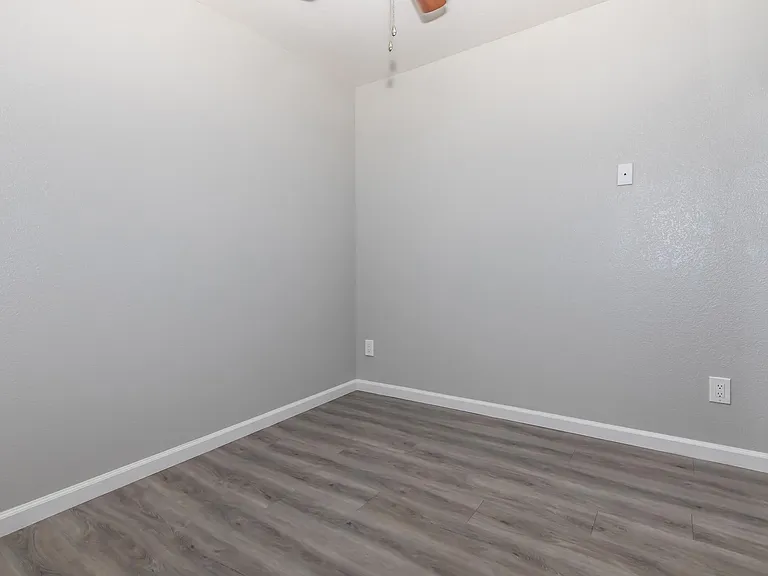 Oak View — Photo 64
