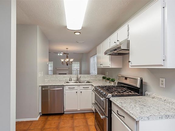 5th image of 8803 Woodcamp Dr