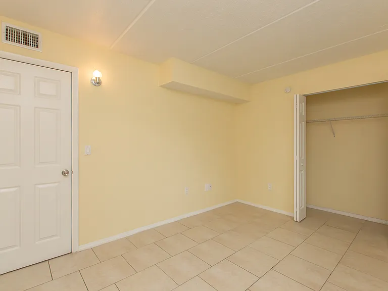 Serenity Apartments — Photo 24