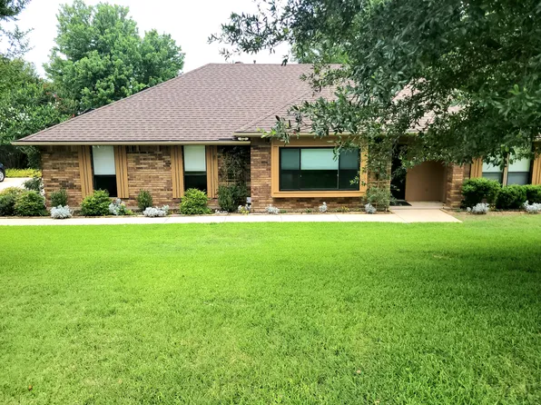 912 N Dove Rd, Grapevine, TX 76051