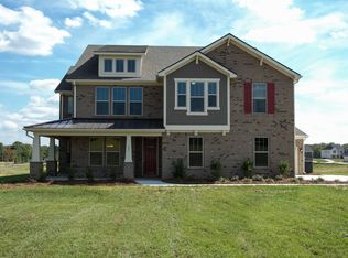 405 Alucio Ct, Matthews, NC 28104