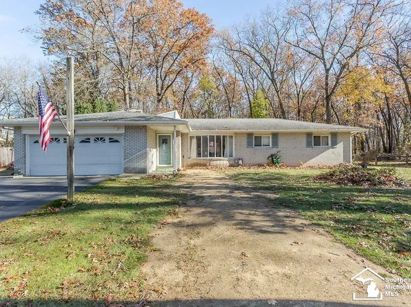 7756 Indian Rd, Temperance, MI 48182