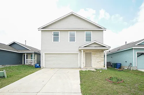 4510 Glades Way Photo 1