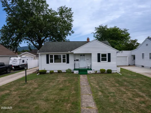 1912 Blair St, Williamsport, PA 17701