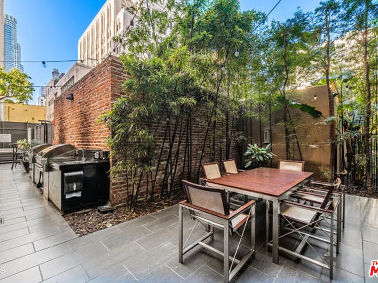 460 S Spring St #601 — Photo 17
