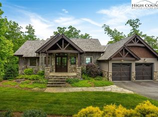 211 Leatherflower Ln, Boone, NC 28607