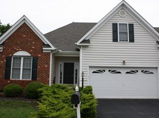 106 Carriage Point Ln, Glen Allen, VA 23059