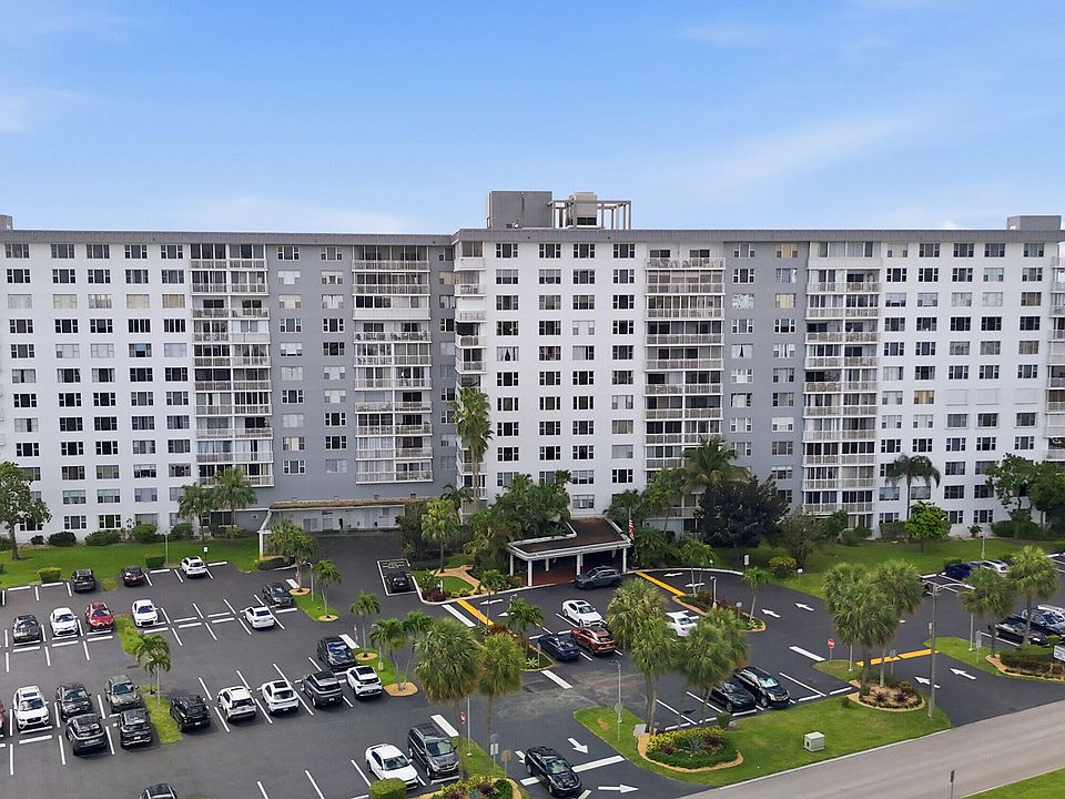 1st image of 3800 Hillcrest Drive #310