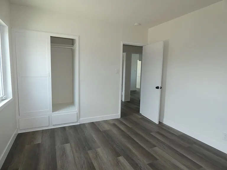 11820 State St — Photo 13