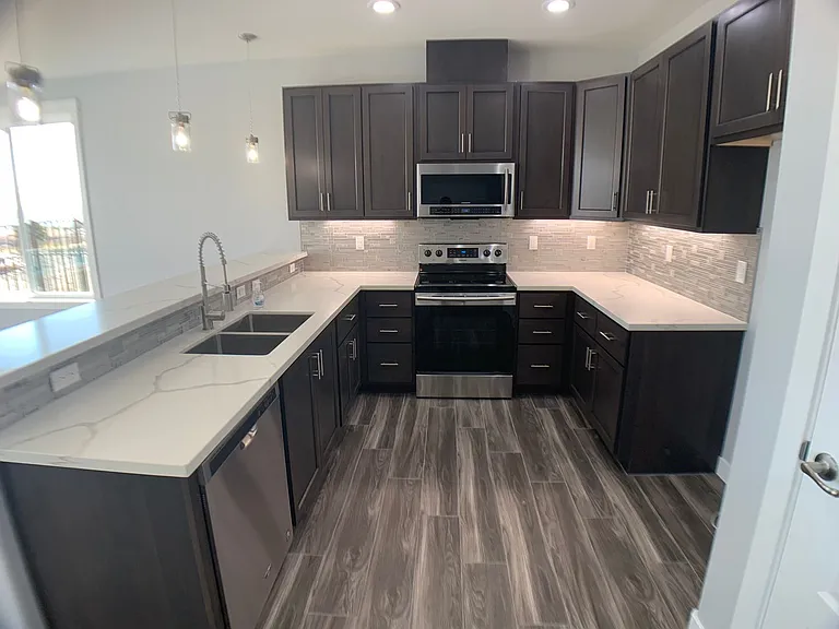 3050 Palisades Dr — Photo 5