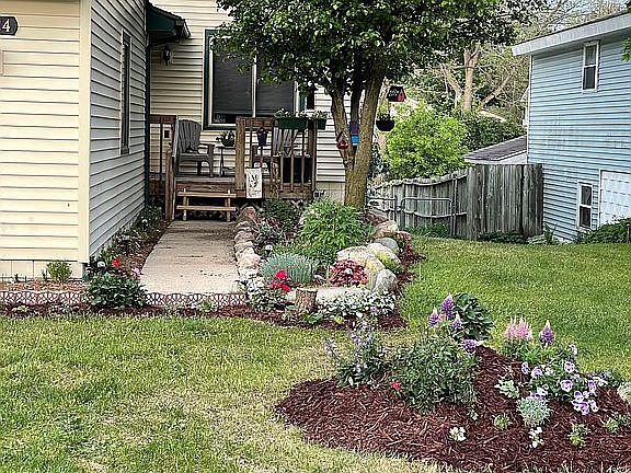 5th image of 6224 Porter Ave